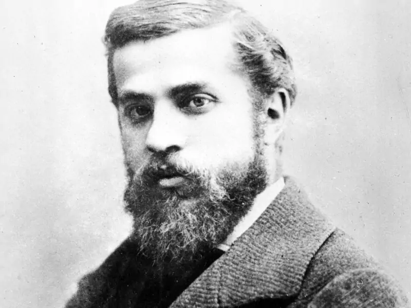 Kiến trúc sư Antoni Gaudí i Cornet